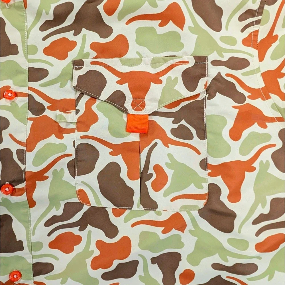 Amigo Provisions Co Mens XXL Camo Texas Longhorn Short Sleeve Fishing Shirt Camo